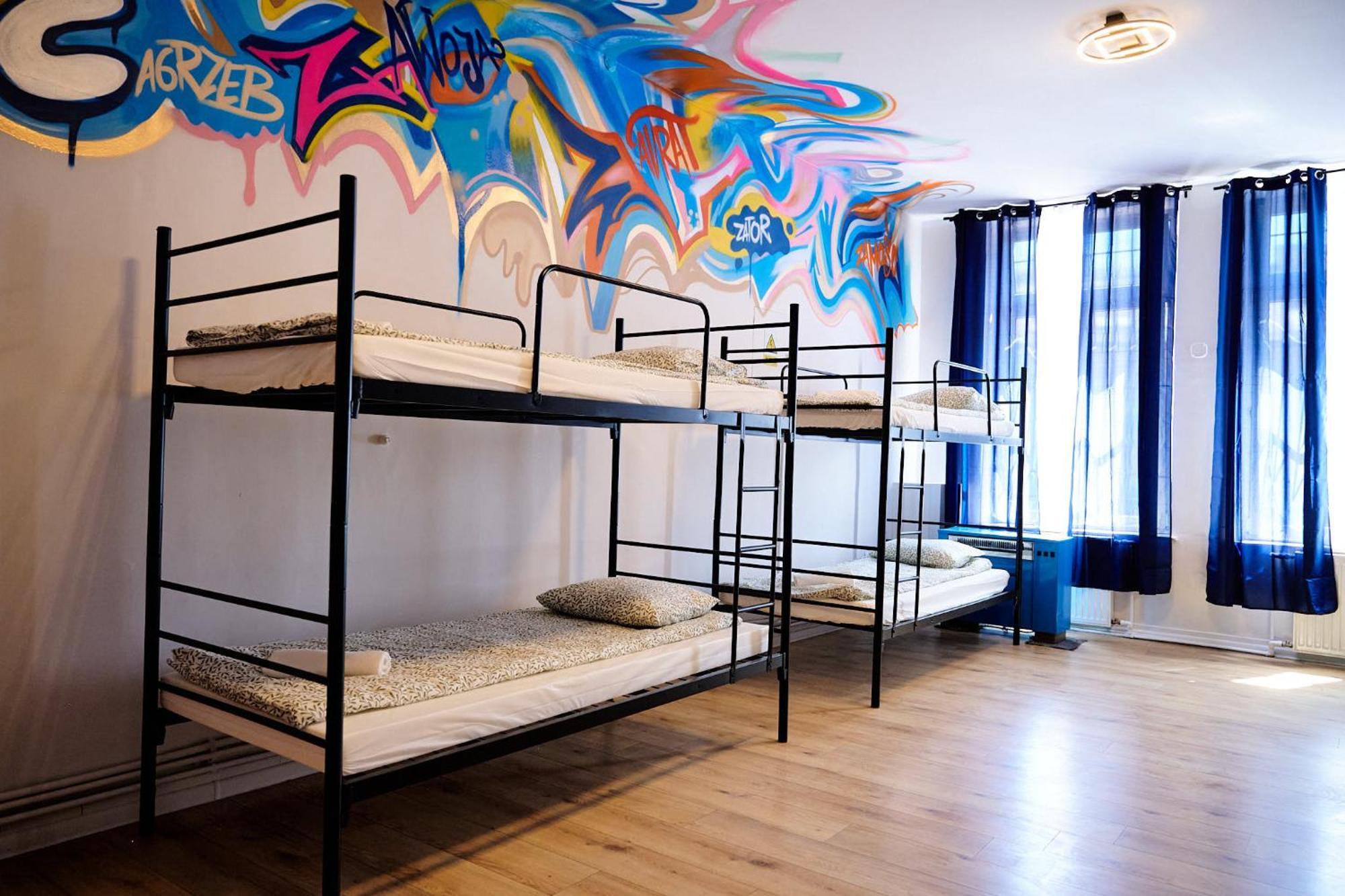 Hostel Graffiti 크라쿠프 외부 사진