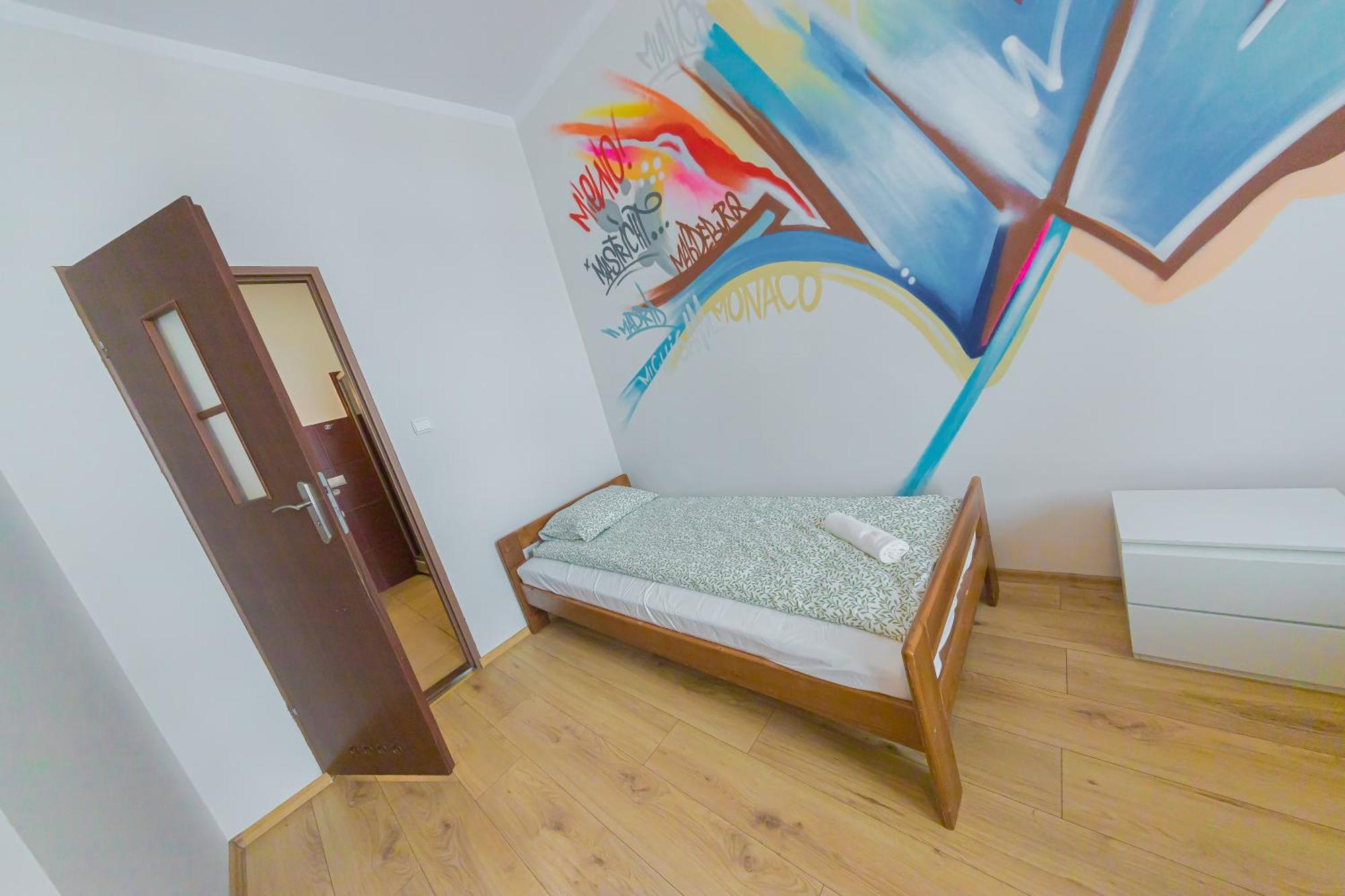 Hostel Graffiti 크라쿠프 외부 사진