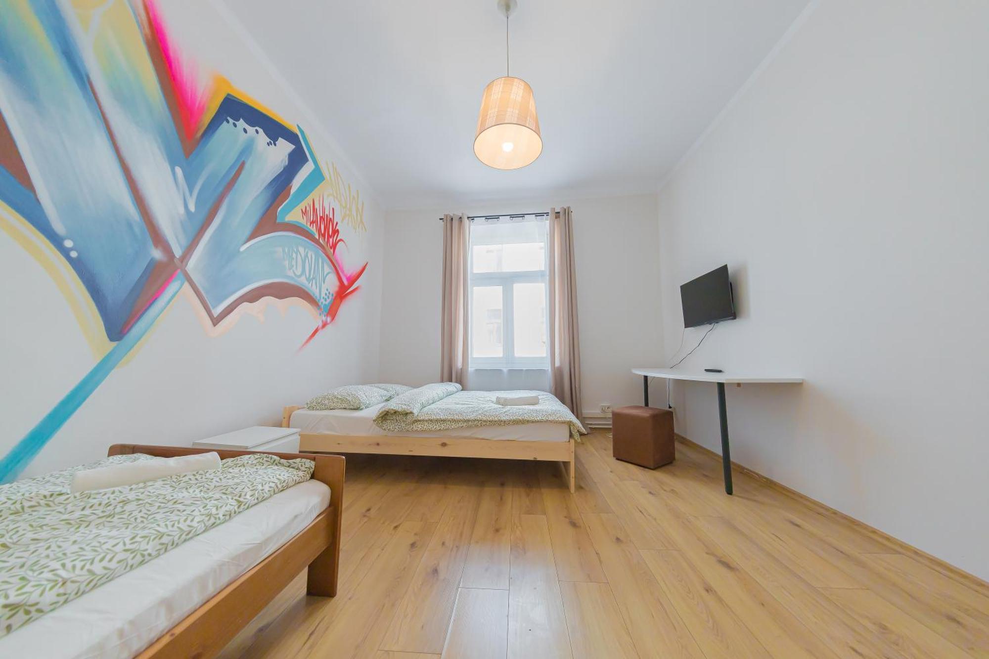 Hostel Graffiti 크라쿠프 외부 사진