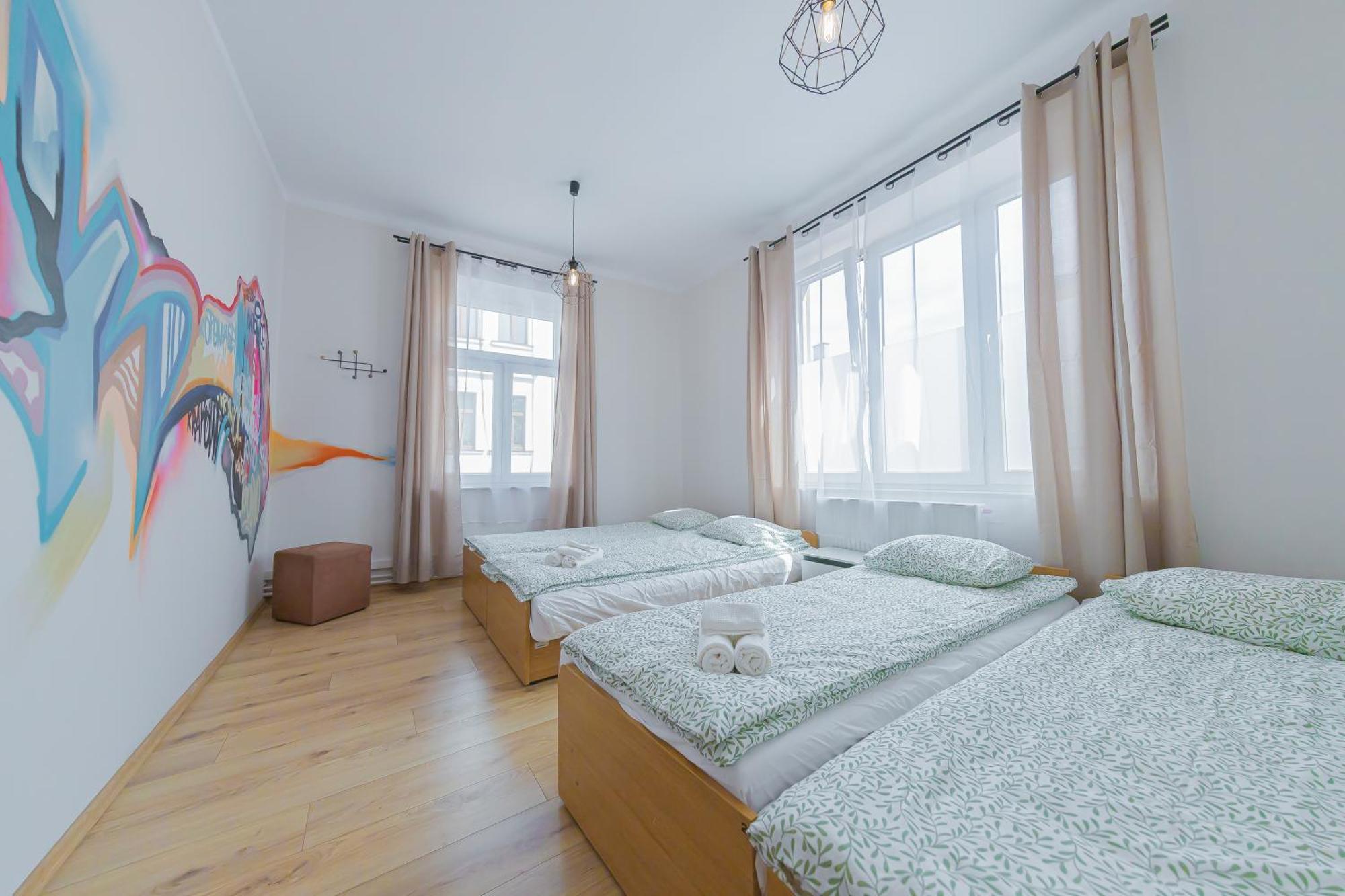 Hostel Graffiti 크라쿠프 외부 사진